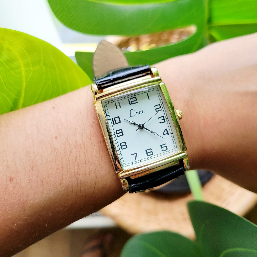 Vintage Limit Black Leather Watch - Picture 3 of 8